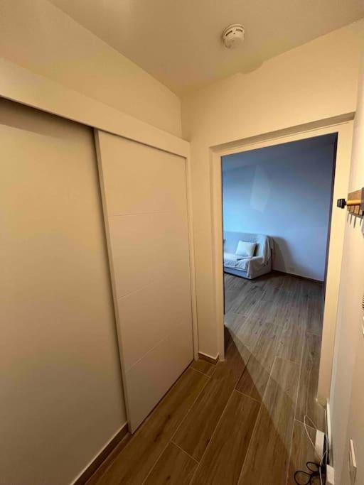 Joli Appart/Vue Etang/Clim /Wifi Balaruc-les-Bains Exterior foto