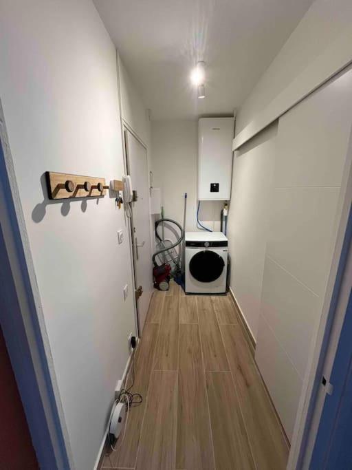Joli Appart/Vue Etang/Clim /Wifi Balaruc-les-Bains Exterior foto